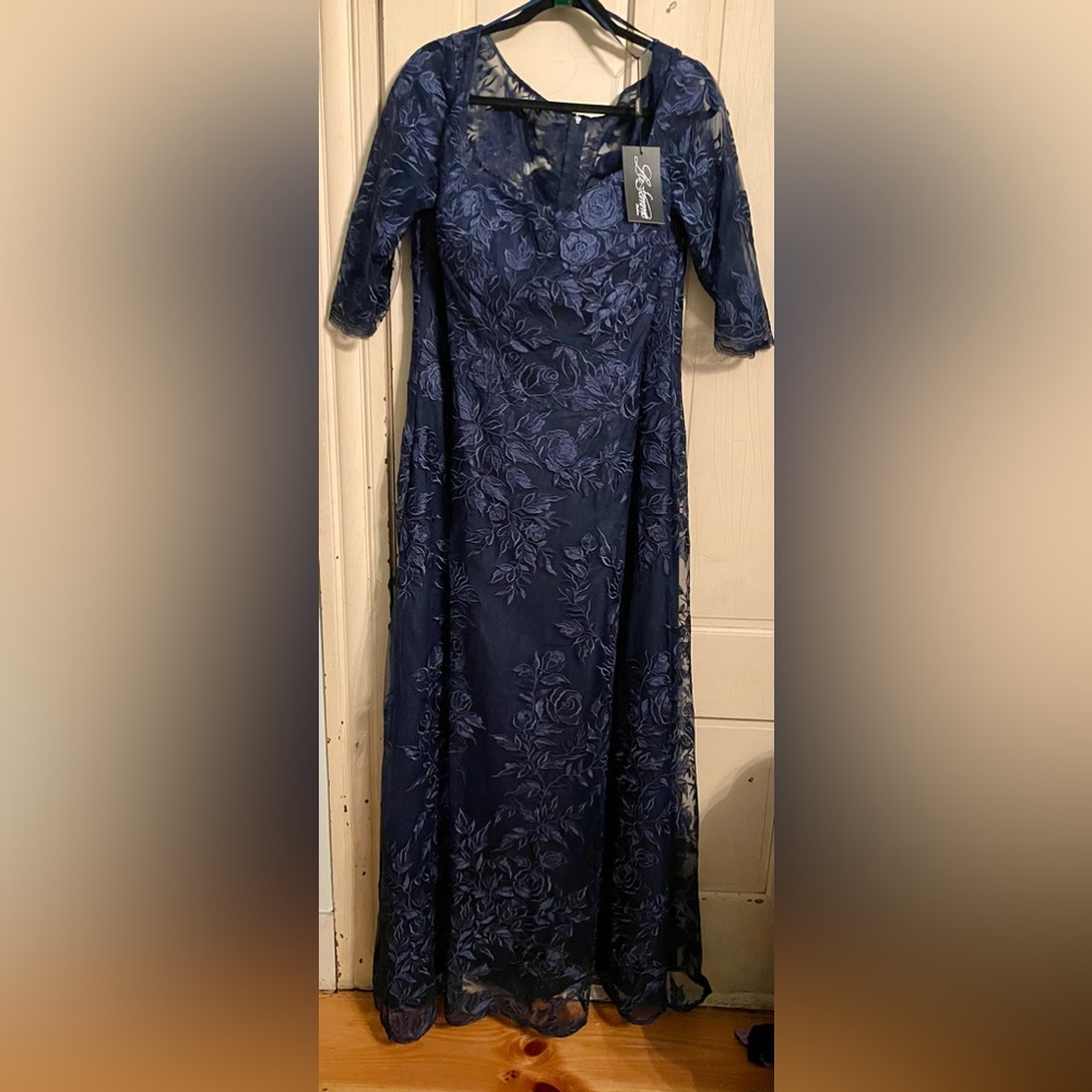 La Femme Navy Floral Lace Long Sleeve Evening Dress